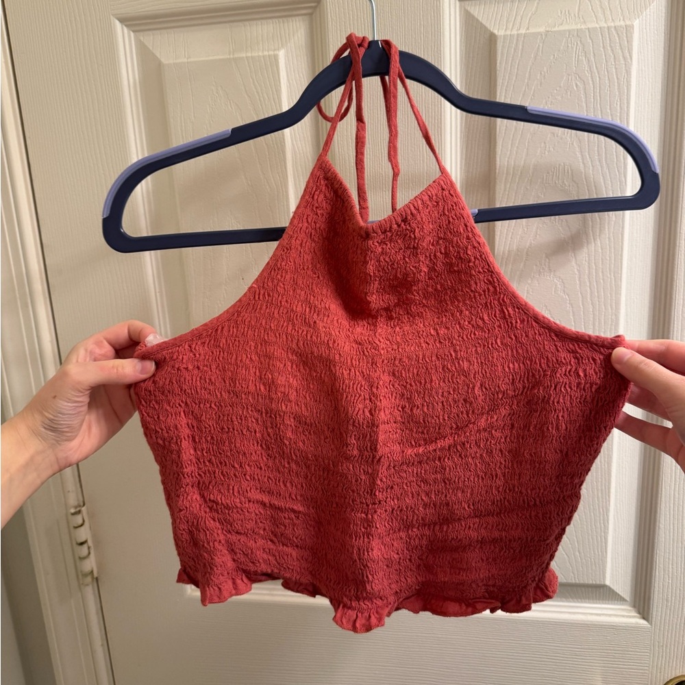 American Eagle Outfitters Red Textured Cropped Halter Top
